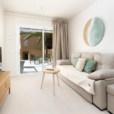 Home2book Chill Terrace & Pool Escape